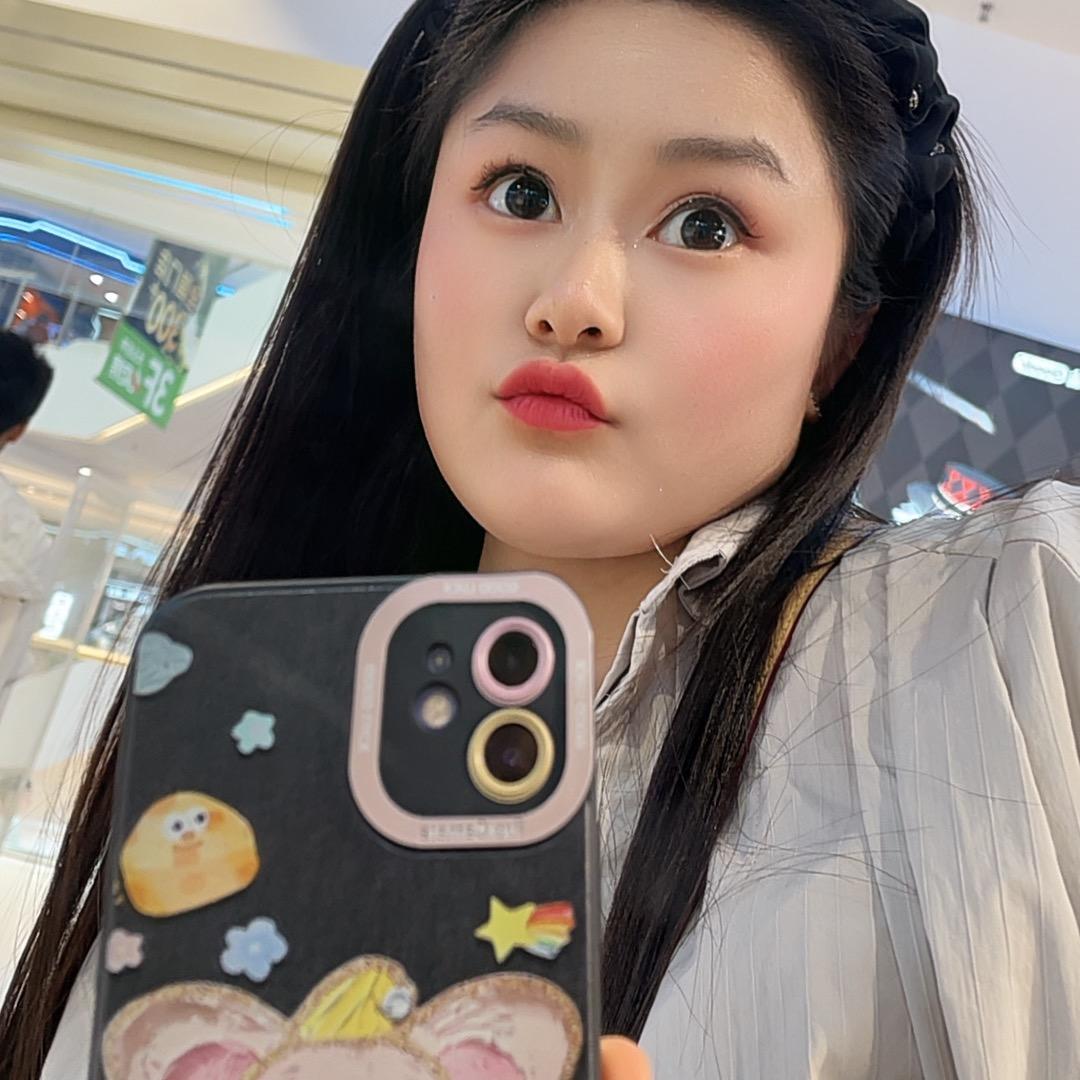 满眼笑意