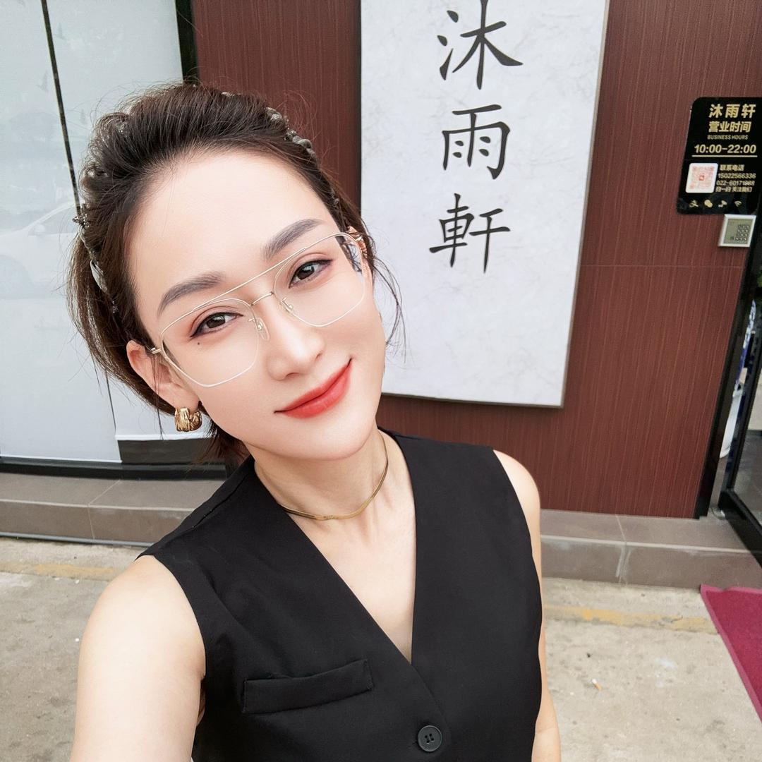 许菲儿 0207