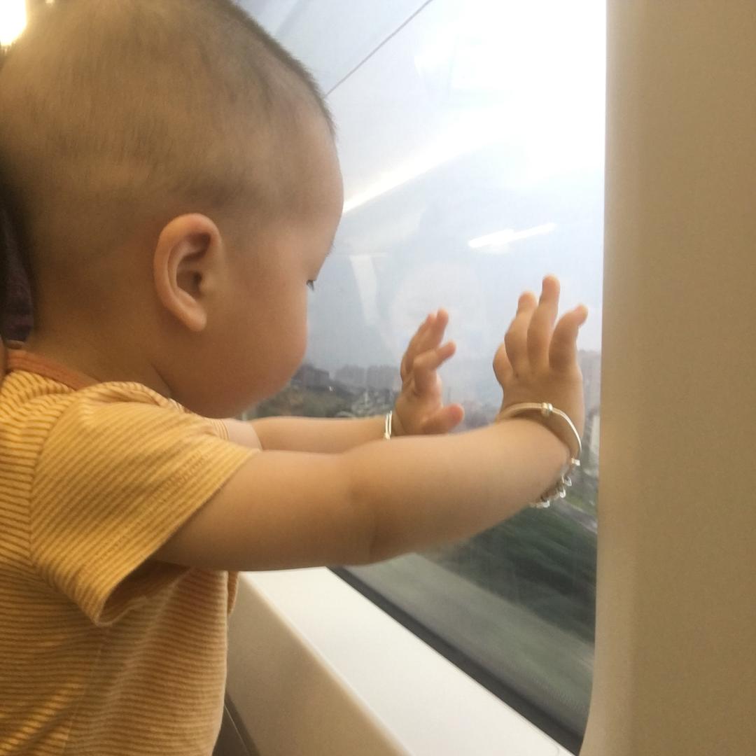小小英～