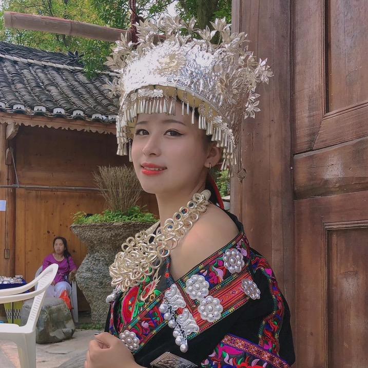 苗族小百灵🌸