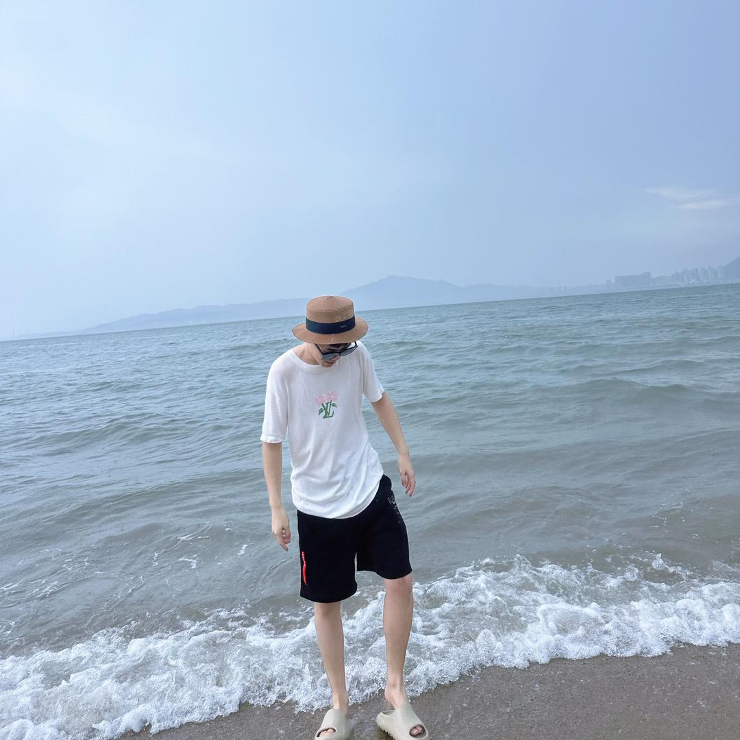 宏宝莱
