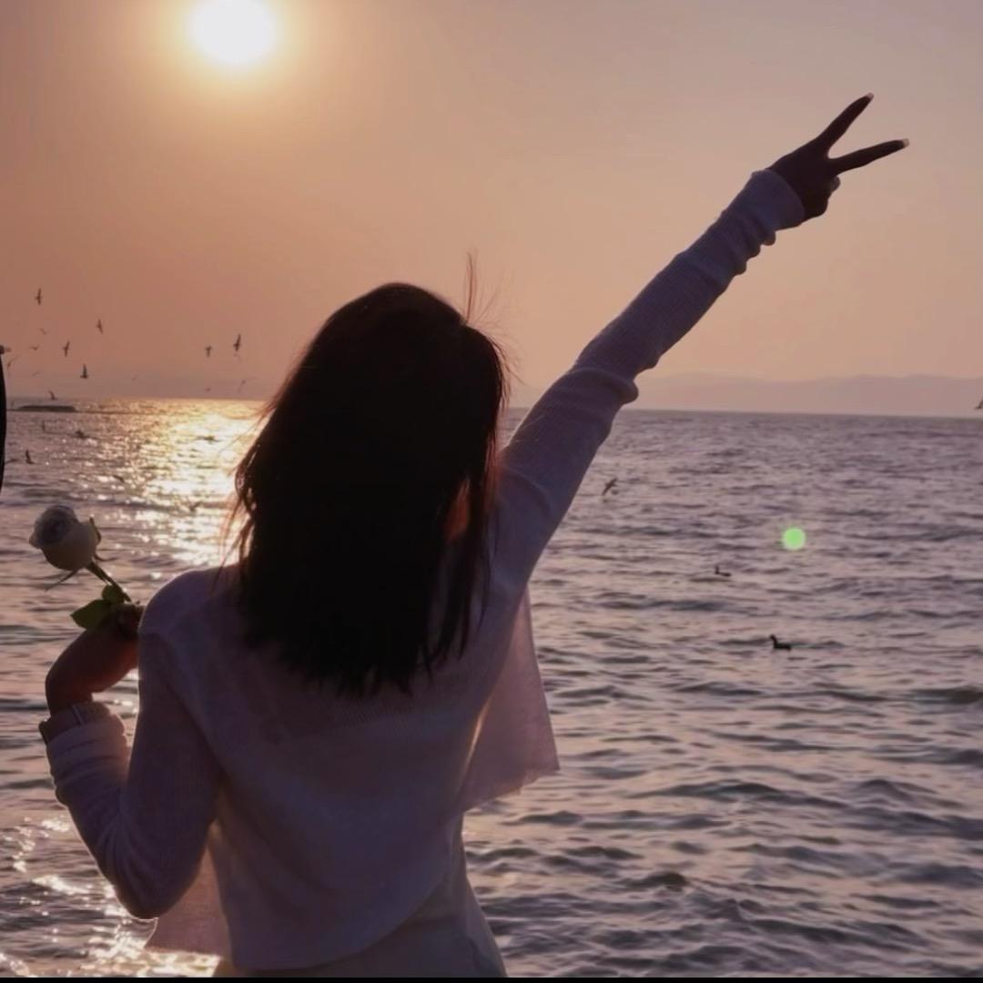 小圆点呀圆滚滚。