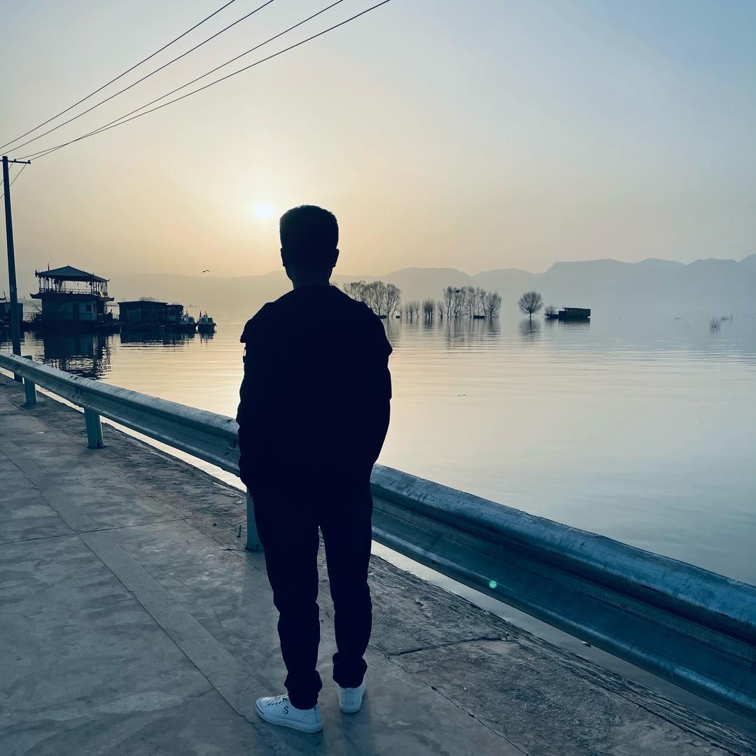 嗨👬兄弟