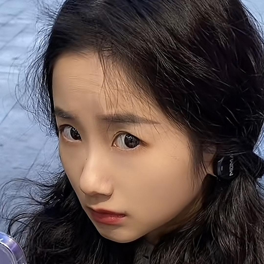 鸡神小妹🐤