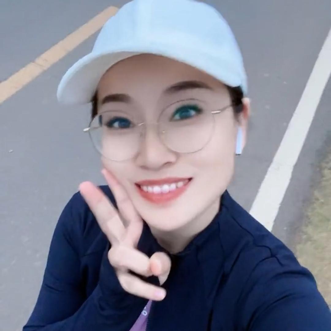 妳家潘小姐