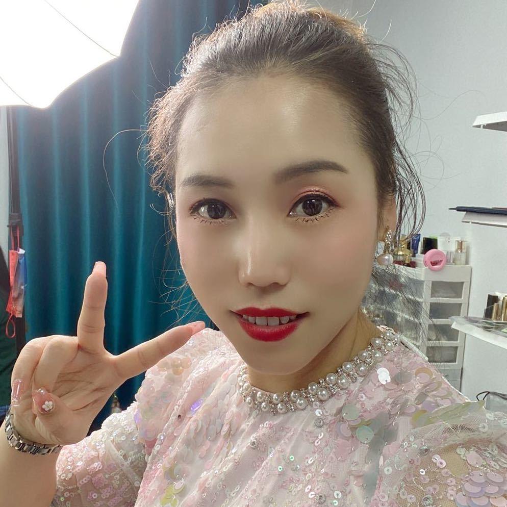 大姐二姐在韩国（回国休假中..）