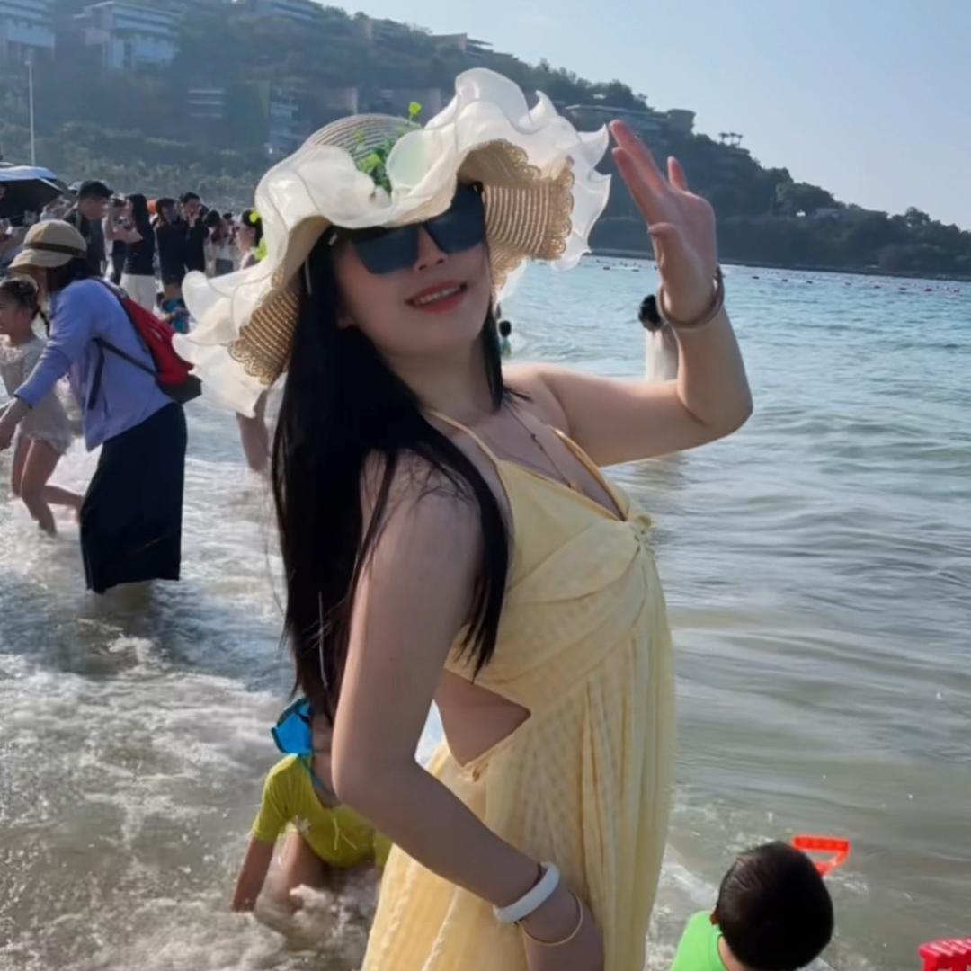 200斤女孩