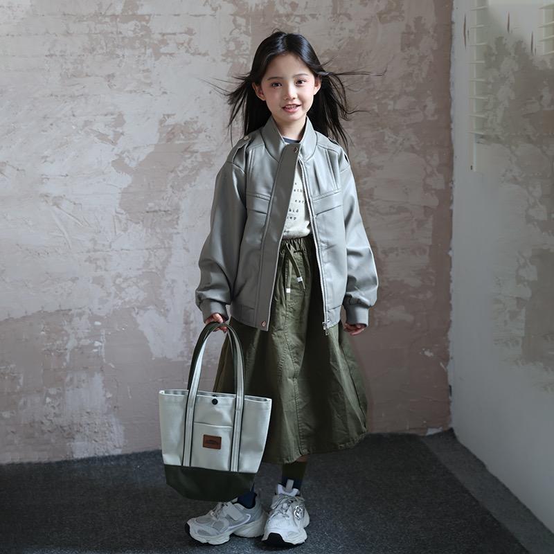 快快虎童装-靠谱小曾