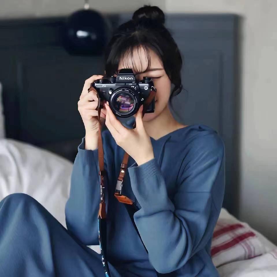 小小芸