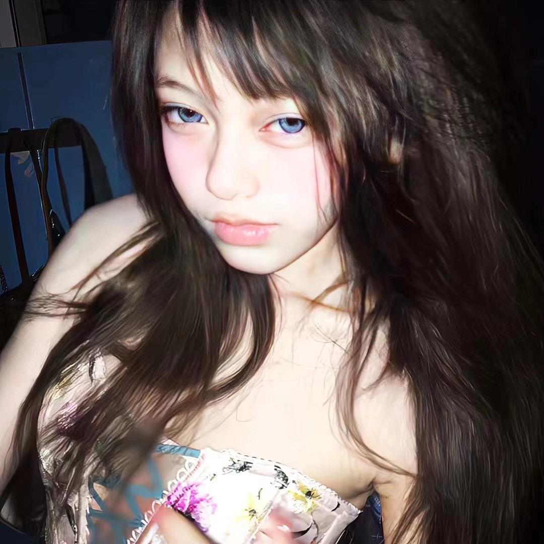 小雪昱_