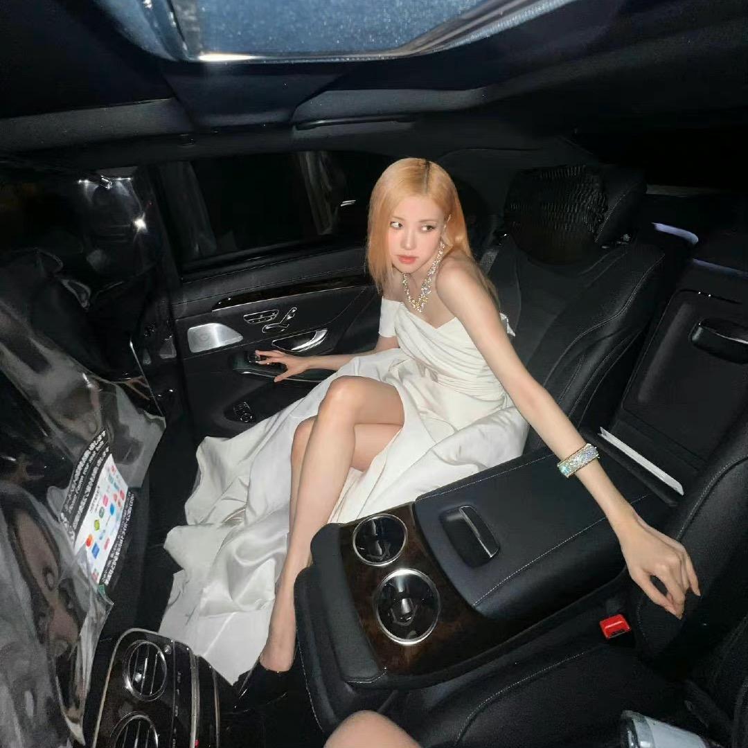 一只小羊