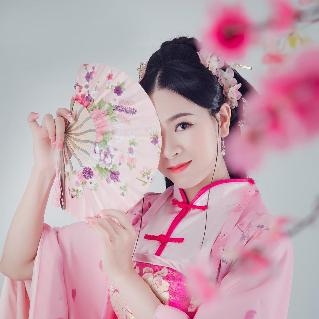 小莫
