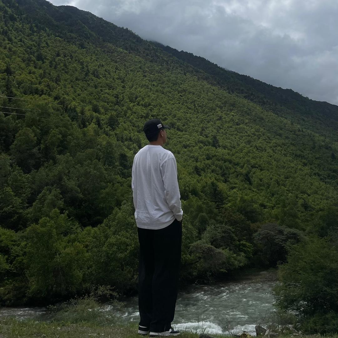 G L 摄影师大圣