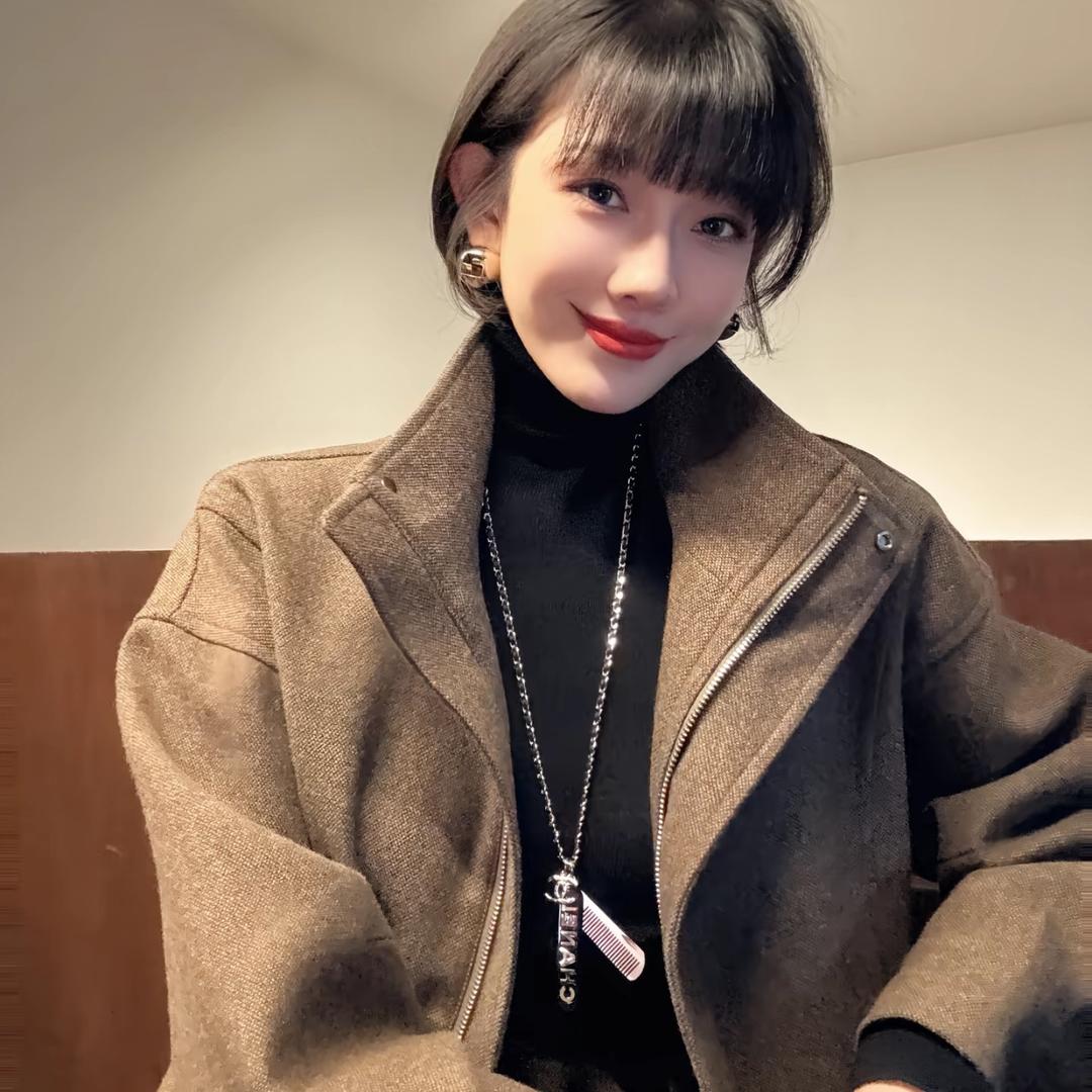 Winnie菁菁（穿搭分享）