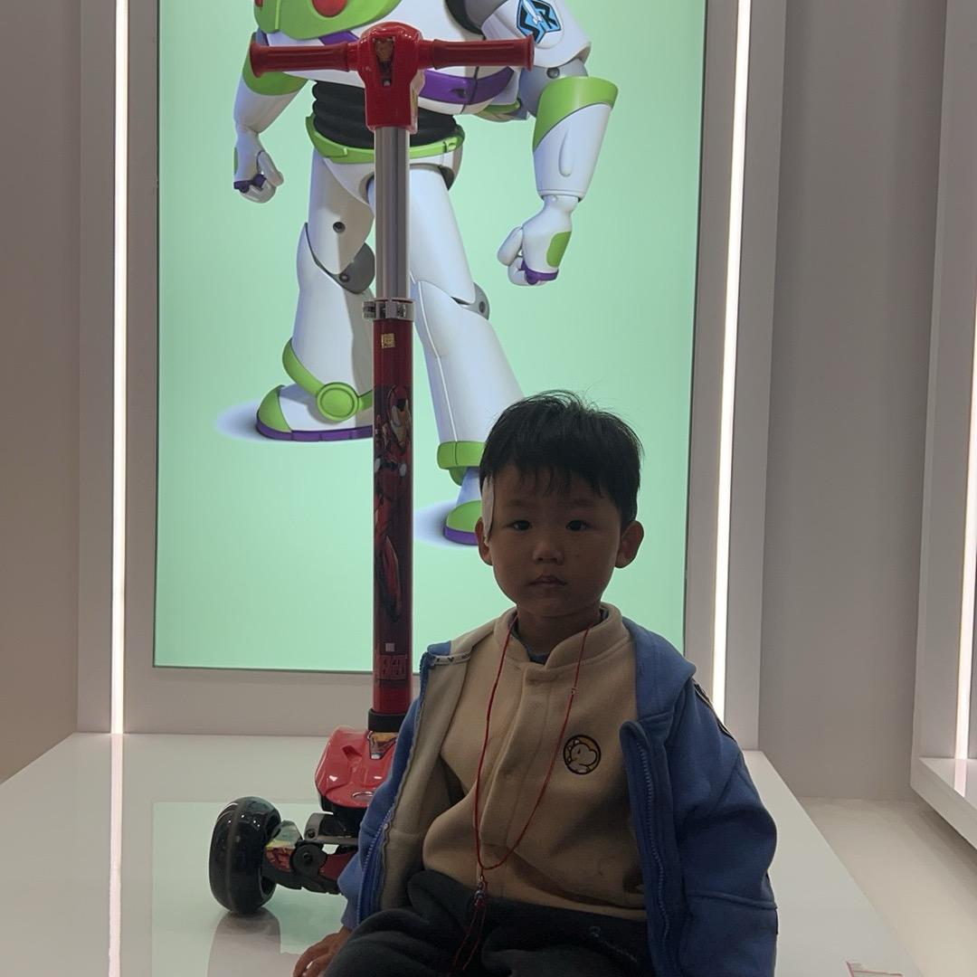 东仔，直男一枚