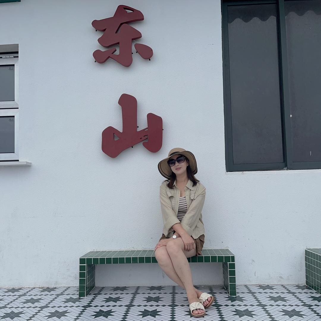 敖上村黄支书