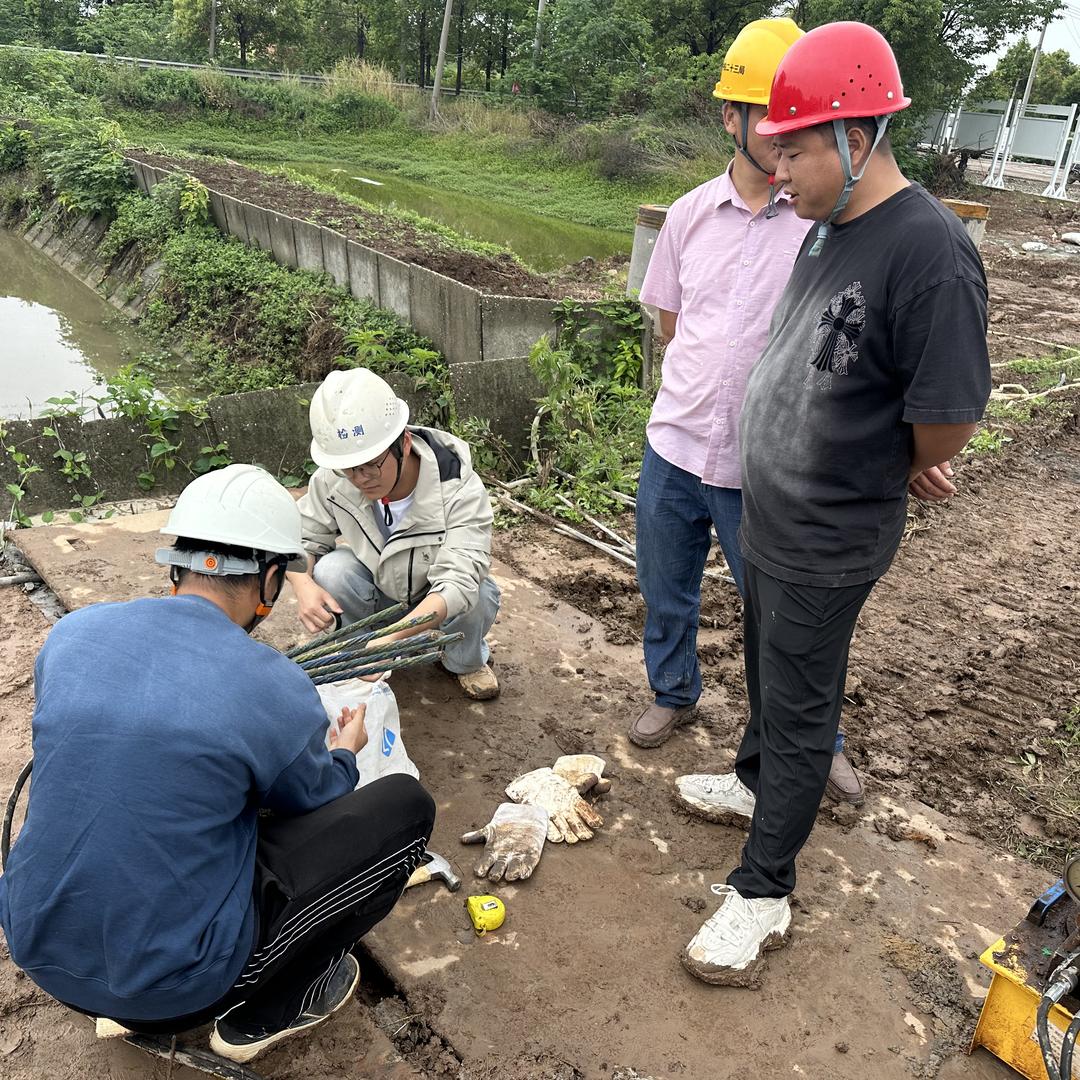扩大头锚杆锚索光伏柔性支架