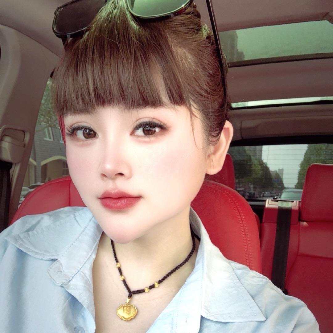 不吃香菜的小姐姐🌼