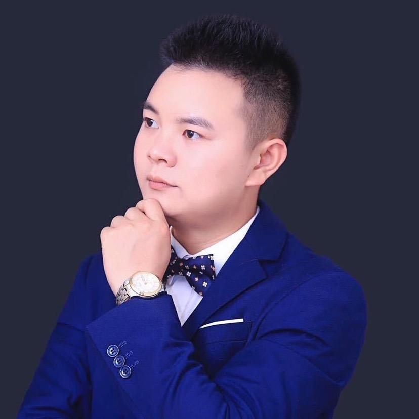 小嘴哥团队
