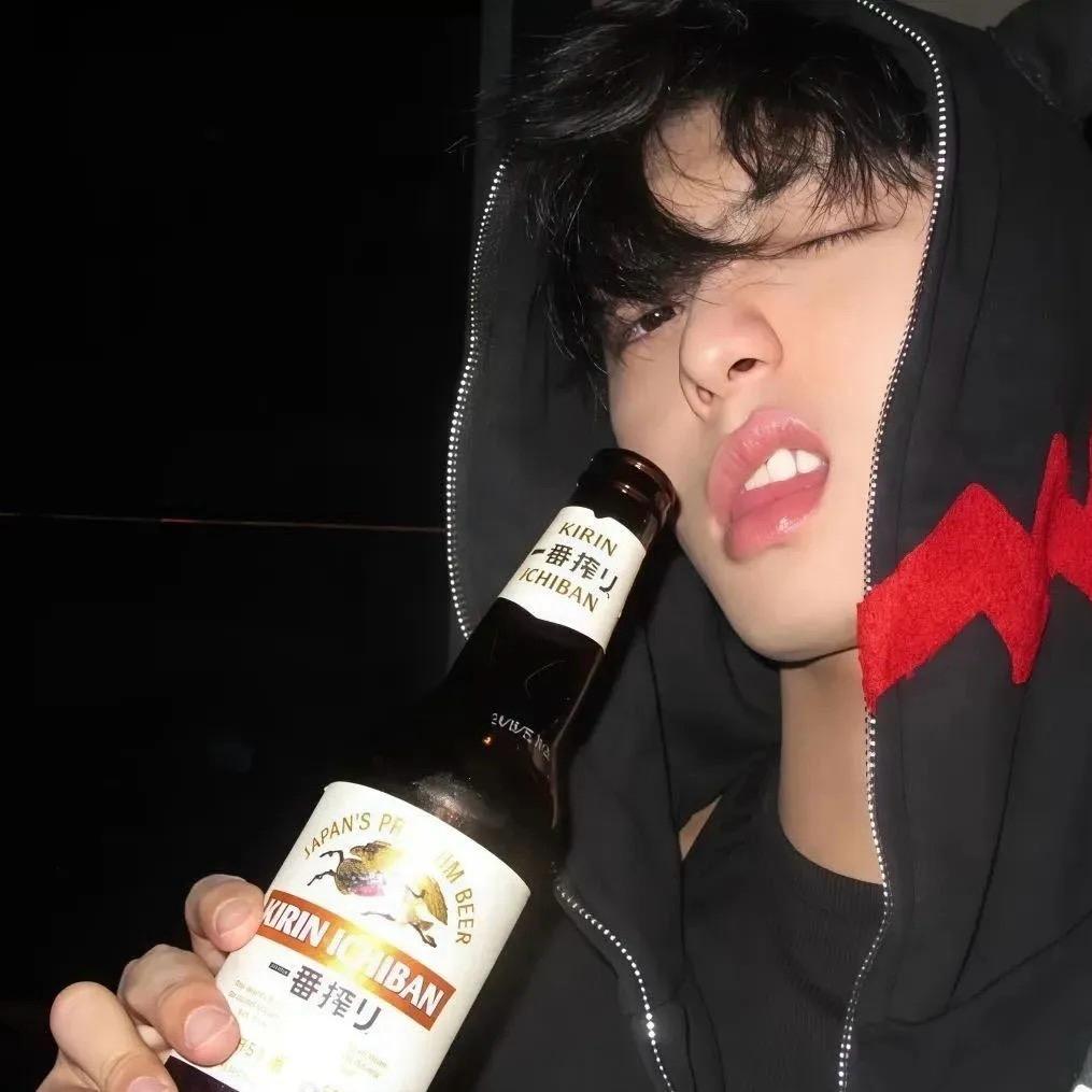 洁宁🤪头像