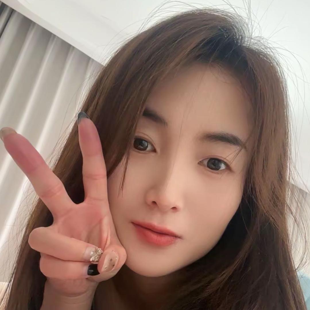 小脸敏敏