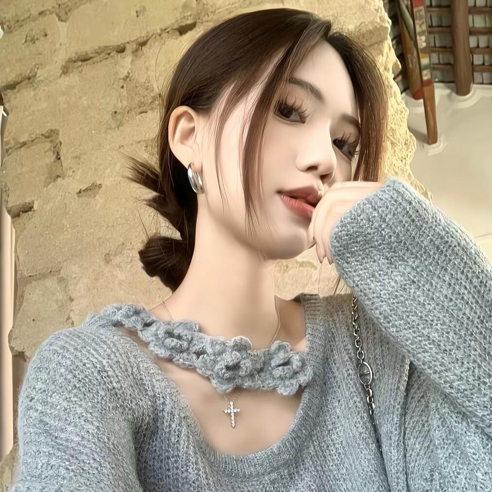 会化妆的小玲🐲