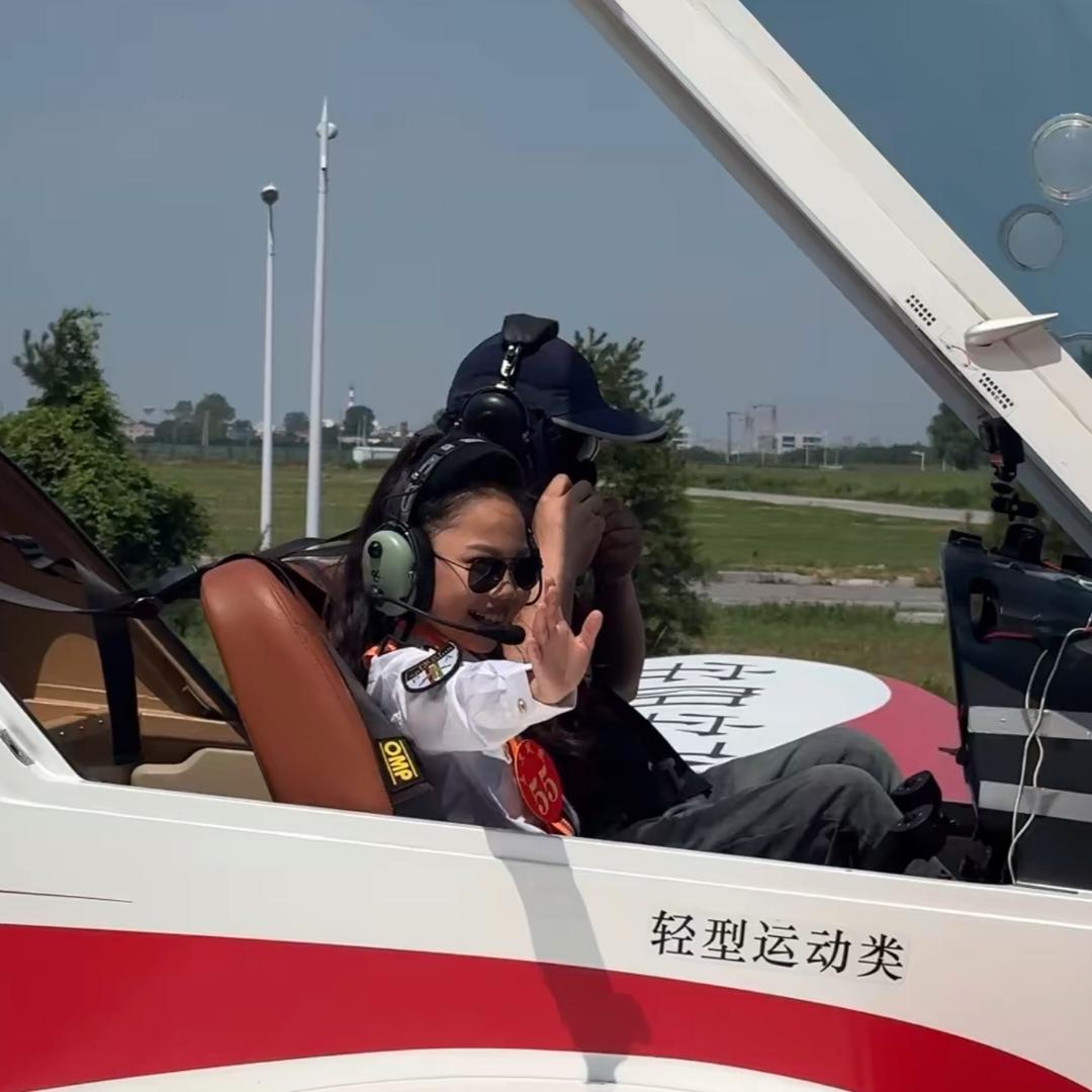 安妮小妮子🐰ྀི