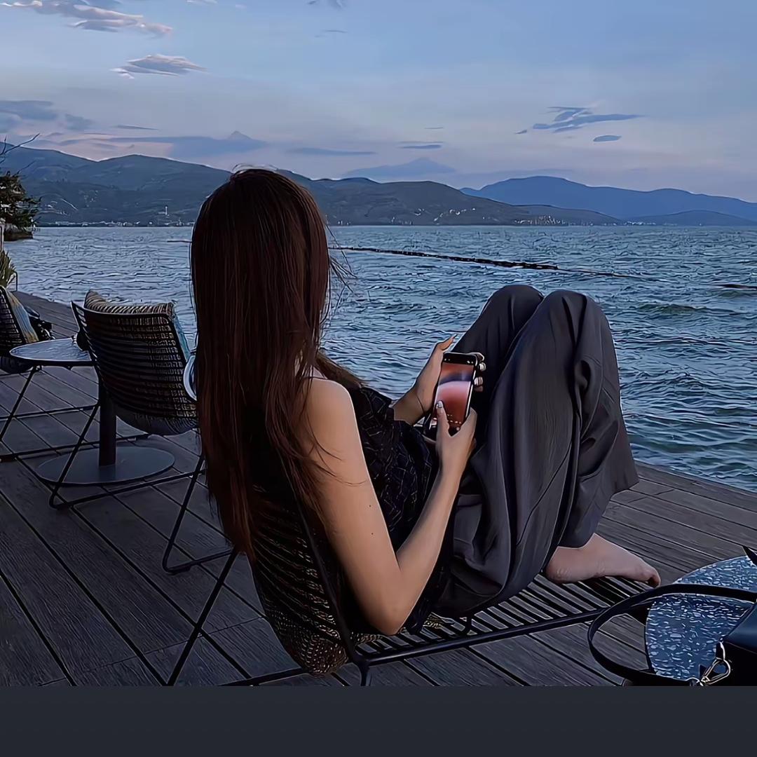 小成热爱短剧