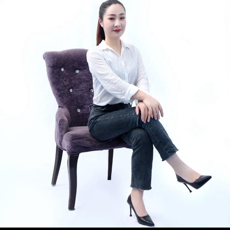 爱拍视频的张老师