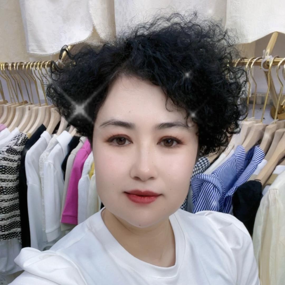 街衣秀服饰