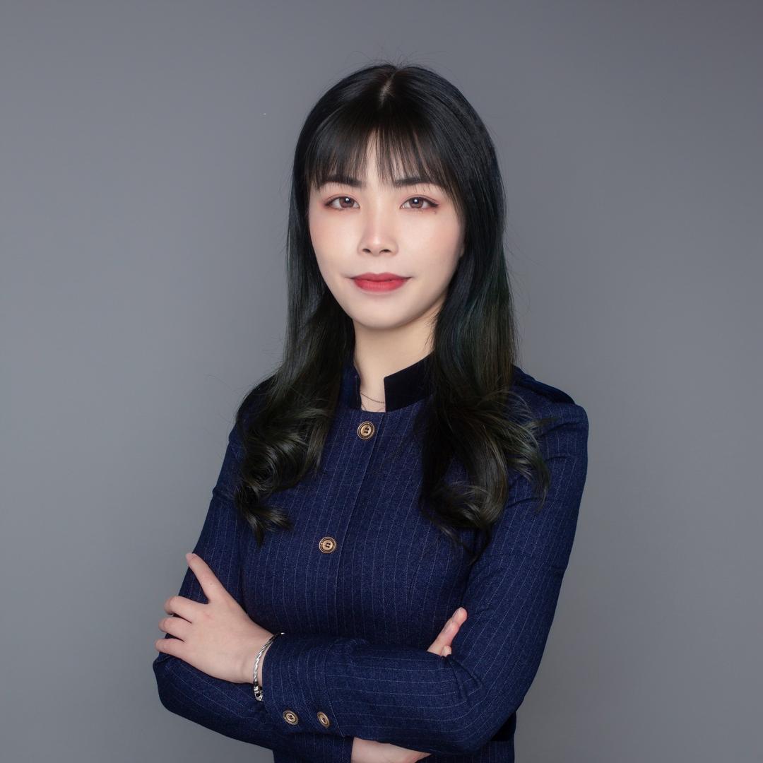 欧雅春天 莫咏茵