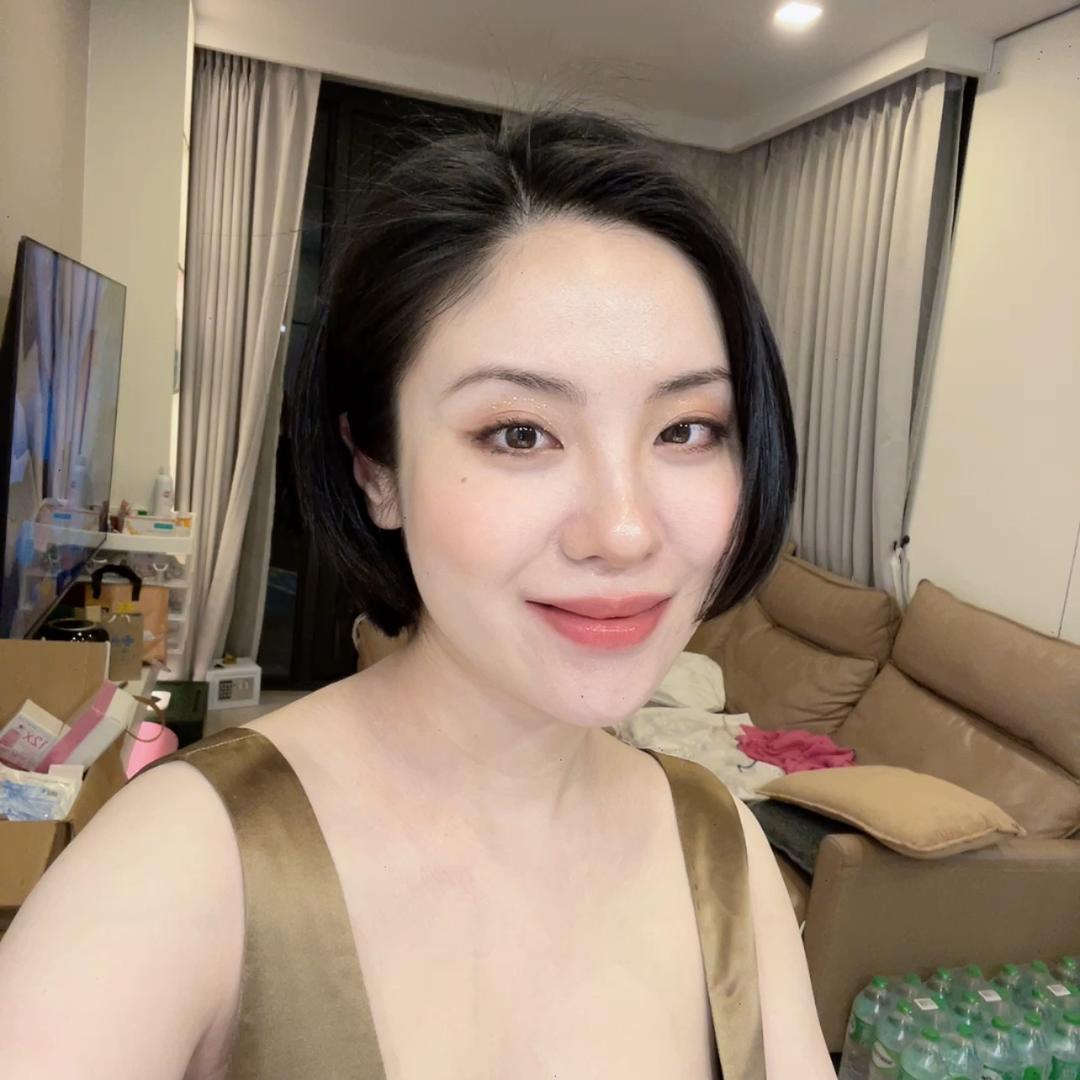 金珉伊（失业宝妈👩🏻‍🍼在线乞讨）