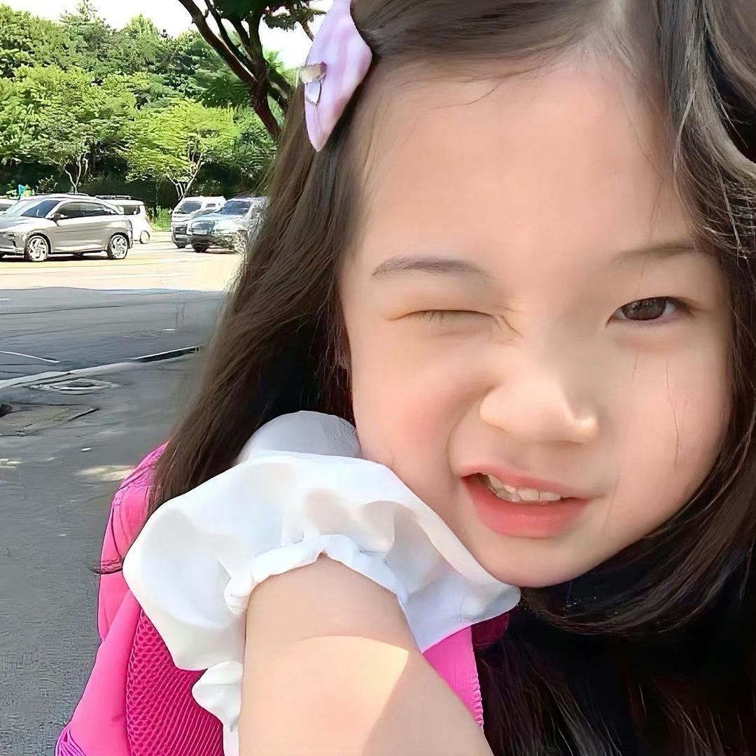 小怡天天开心o