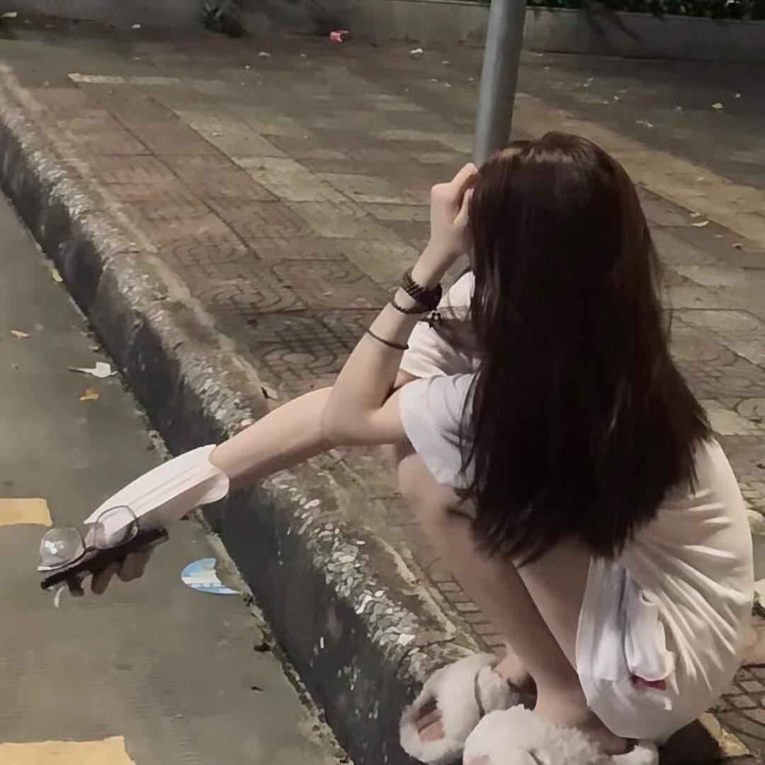 小酥呀.