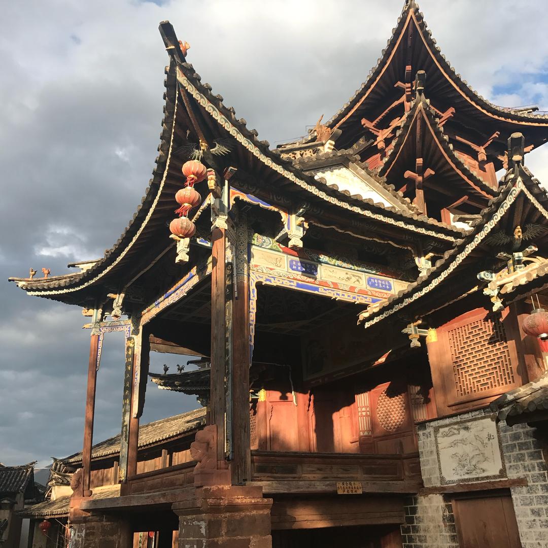 丽江咖啡不流浪