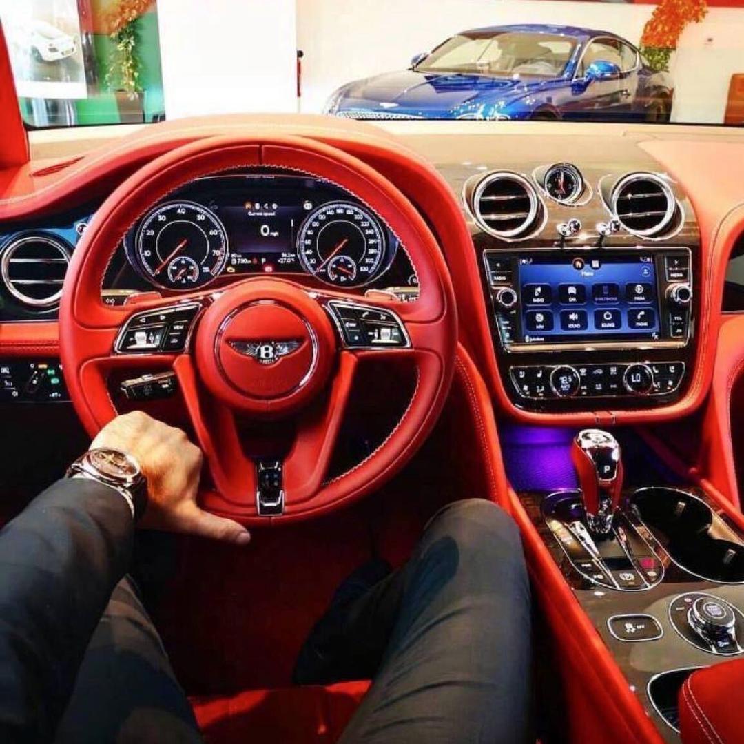 分召梁户外专卖店