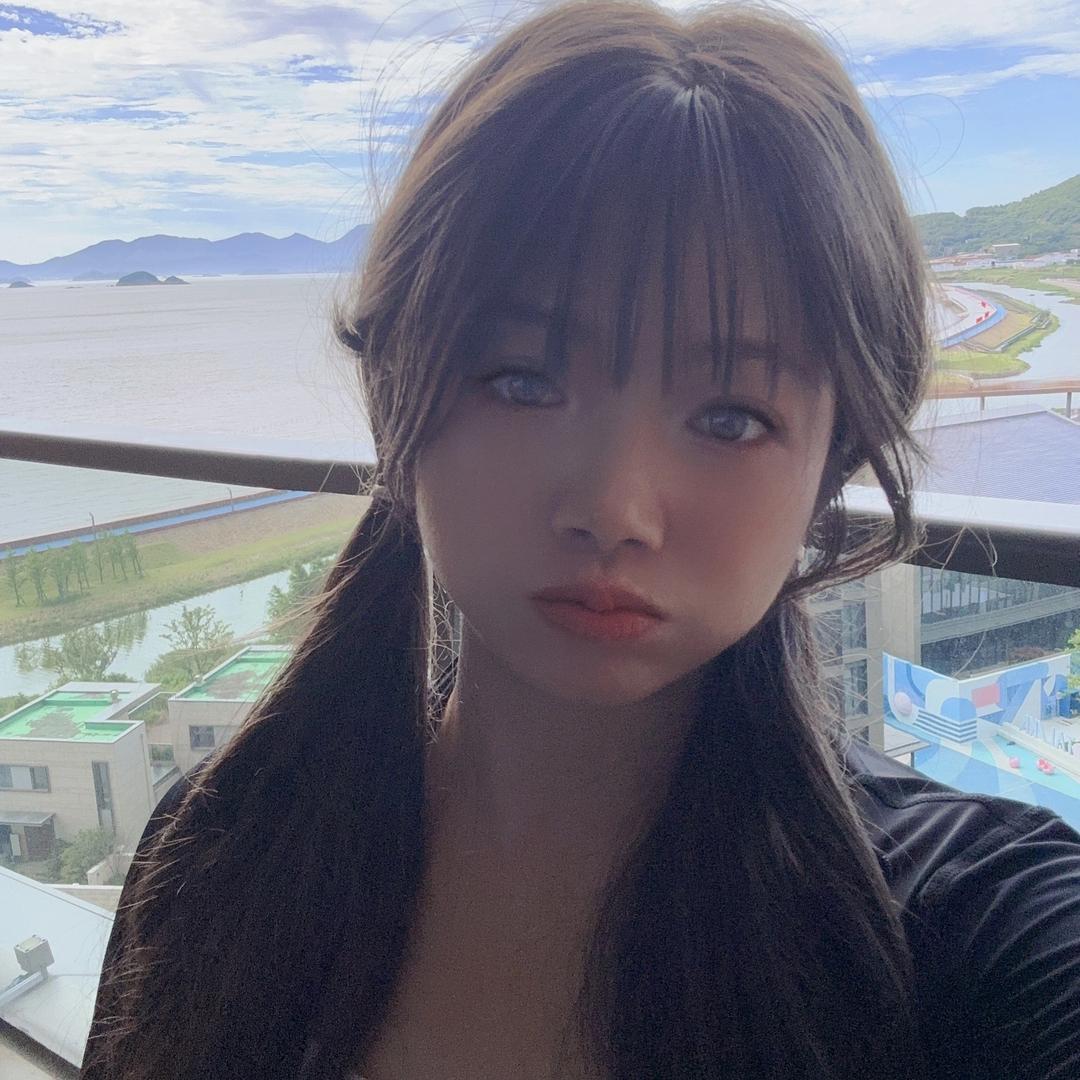 一一