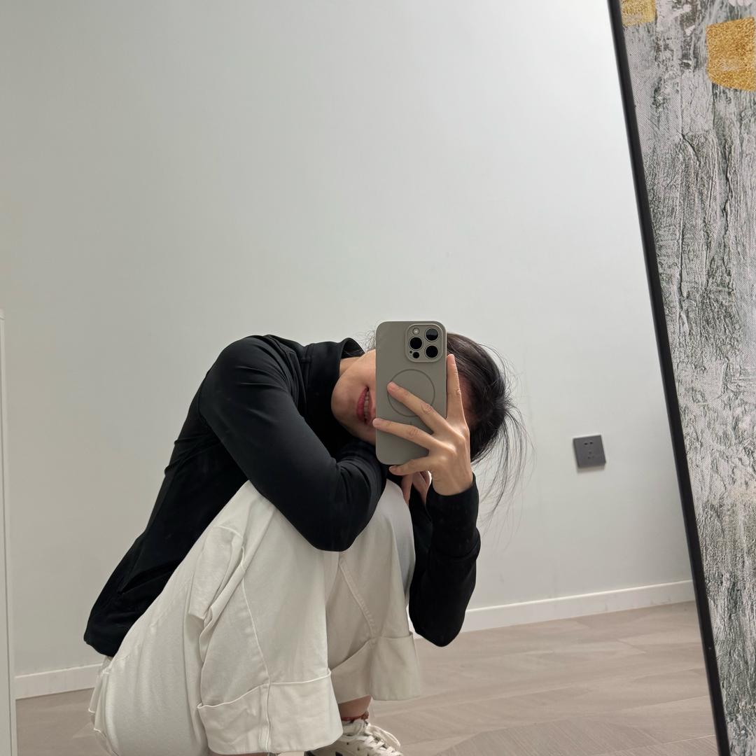 韋不趣(◞‸◟ )