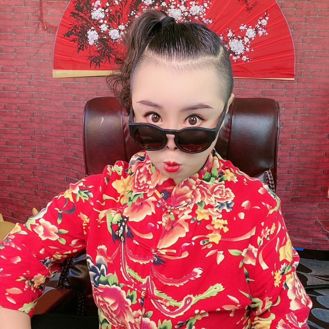 胡小妖传媒