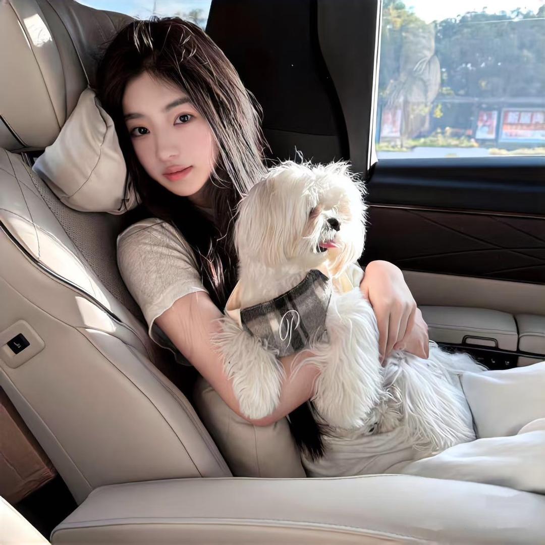 我素梅梅