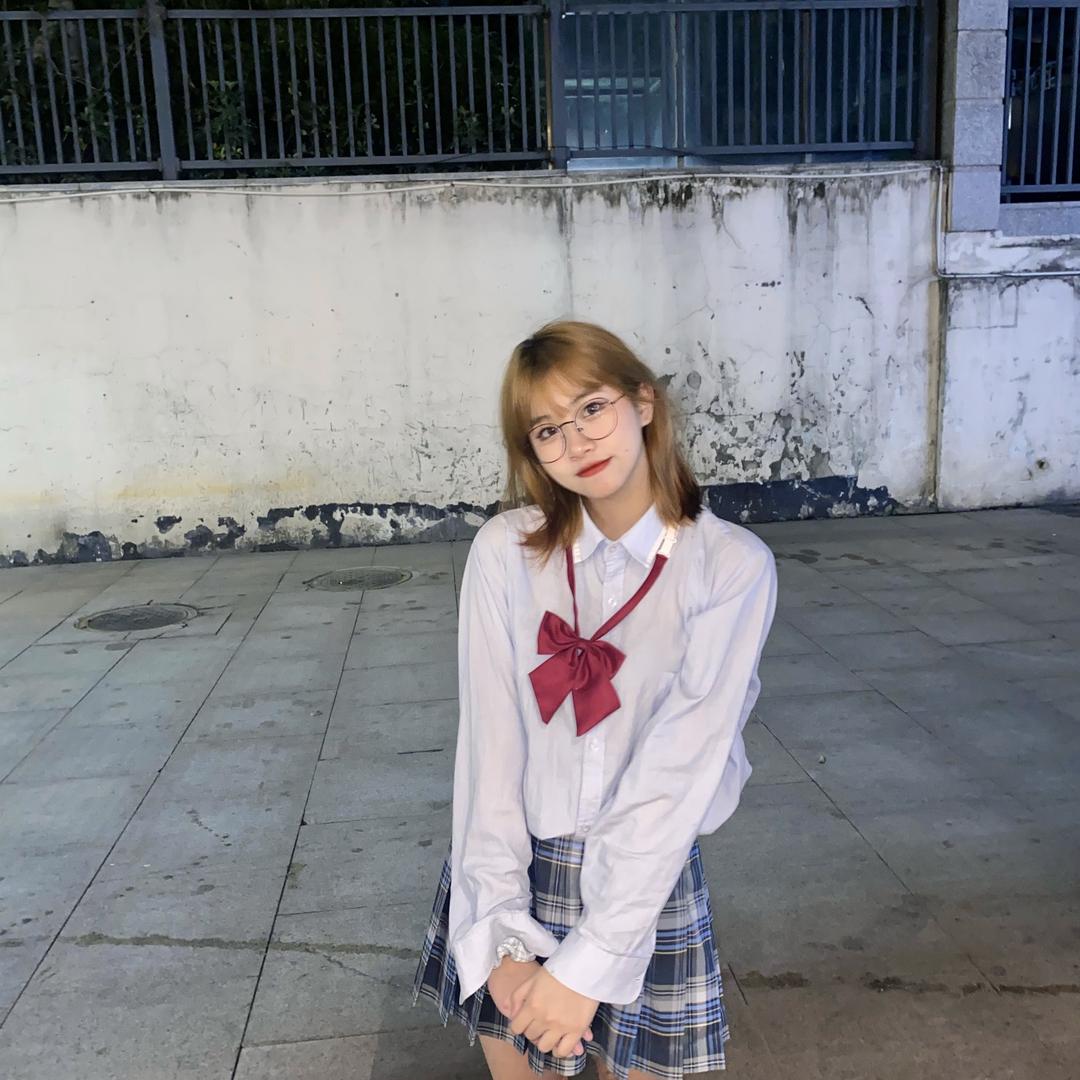 小y