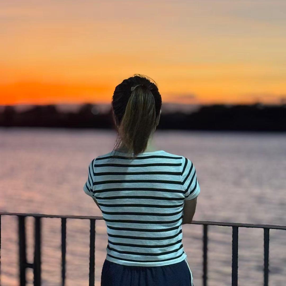 早餐姐姐爱唱歌