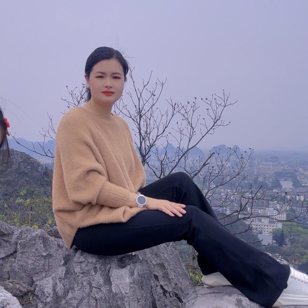 墨墨ye