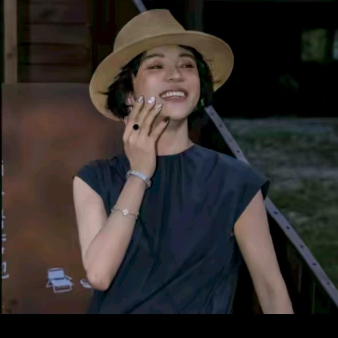 丽霞服装（穿搭日记）