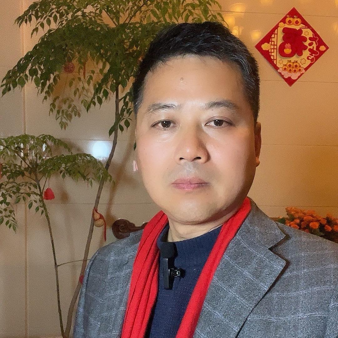 慢城华哥
