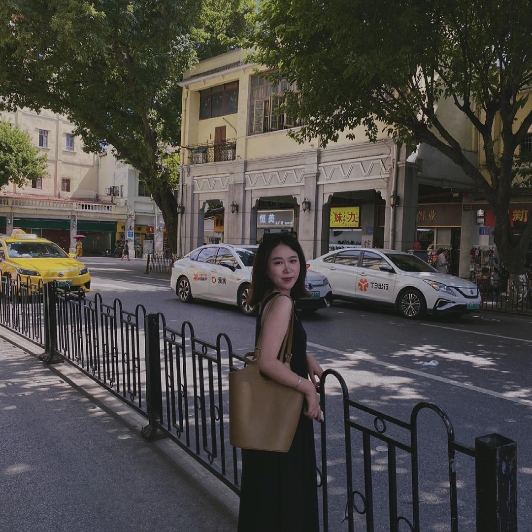 龙泉市九妹服装店