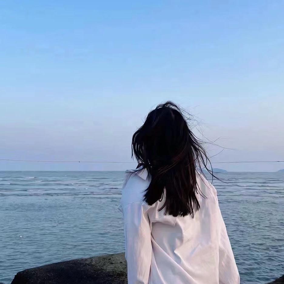 王👸