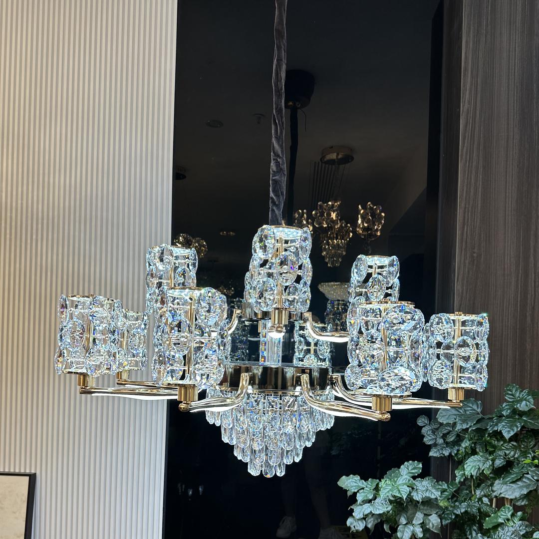 豪御美家灯饰水晶馆