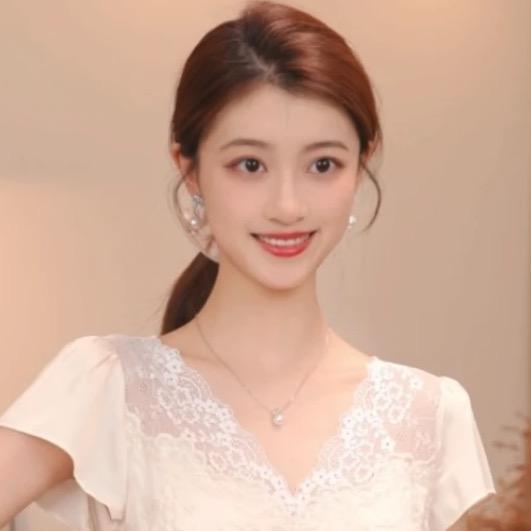董小苒