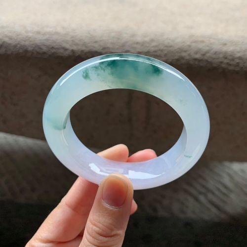 臻藏玉翠手镯
